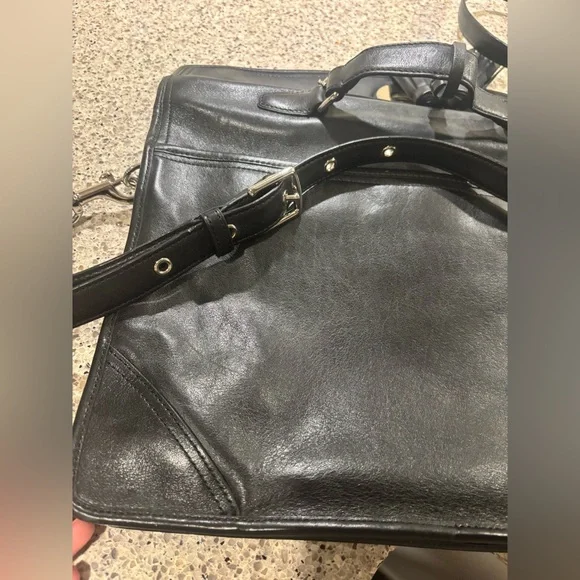 Coach Legacy Archive Slim Briefcase - Picture 6 of 12